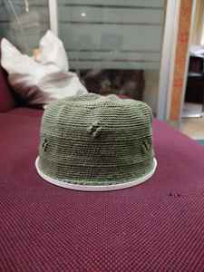 Exportación ordenada nueva tendencia ganchillo musulmán oración sombrero Kufi hombres mujeres calavera tejer gorros Islam Kufi sombreros para hombres de BD - Product Image 6