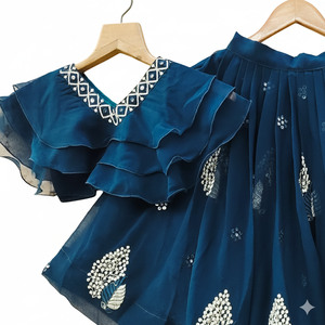 Ensemble de vêtements ethniques pour enfants Shoryam Fashion, Lehenga Choli brodé pour filles, couleur Rama, prêt-à-porter, haut à volants superposés - Product Image 4