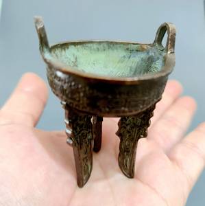 กระถางธูปทองเหลืองสีน้ำตาลยอดนิยมของตกแต่งคริสต์มาสห้องสำนักงานมาตรฐานกลิ่นหอมดีไซน์หรูหรา - Product Image 2