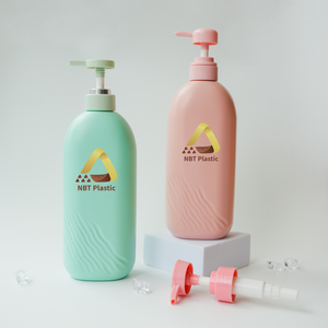 Bouteille à pompe en plastique HDPE multicolore personnalisée de 750ml, emballage vide en mousse de shampoing pour nettoyant pour le visage, design vietnamien - Product Image 1