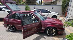 OPEL SUPERBOSS GSI 16V.S d'occasion, conduite à gauche/droite, 1992 - Product Image 2