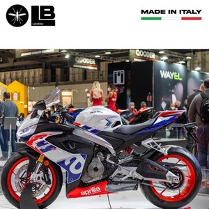 Adesivi per Moto Compatibili con Aprilia RS 660 Edizione Limitata Protezioni Laterali Serbatoio - Product Image 3