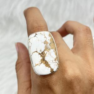Anillo de caballo salvaje de plata esterlina 925 sólida Piedra preciosa de horas salvajes naturales con diseño ovalado grande para boda o piedra natal - Product Image 1