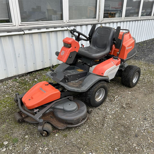 Tondeuse à gazon autopropulsée télescopique P524 d'occasion 2013 avec bac de ramassage, moteur 4 temps, alimentée au diesel industriel 1070 - Product Image 3