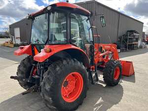 Tracteur agricole de taille moyenne 4x4 haute puissance, confort et précision, composants principaux moteur et engrenage, 2020 pour M4D-071HDC12 - Product Image 3