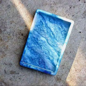 ถาดเรซิ่นตกแต่งหลากสี ถาดจัดระเบียบเครื่องสำอาง ของตกแต่งบ้าน ถาดเรซิ่นทรงรี ถาดวางของบนโต๊ะเครื่องแป้ง คุณภาพสูง - Product Image 1