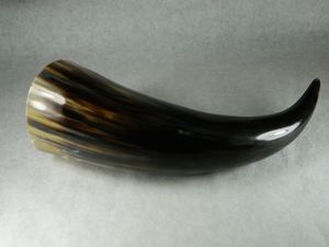 BEST QUALITY VIKING DRINKING HORN WITH NATURAL Colour Vintage Luxury Design for <b>Wine</b> Party Christmas Occasion at Low Price - Product Image 6