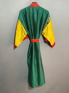 Kimono Sari recyclé. Vêtements pour femmes. Robe en soie vintage. Kimono sari indien. Vêtements. Cadeau de mariage. Robe de nuit - Product Image 4