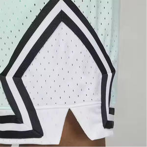 Short de plage professionnel en polyester écologique pour hommes planche de surf maillot de bain imprimé poche arrière short de bain pour hommes - Product Image 4