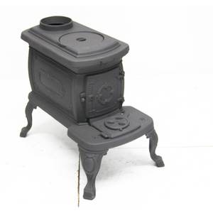 Poêle à bois en fonte de petite taille modèle Dorello MF30 pour le chauffage au bois - Product Image 3