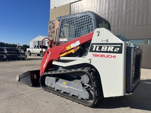รถตักล้อยางขนาดเล็ก Takeuchi TL6R มือสอง สำหรับงานก่อสร้าง - Product Image 2