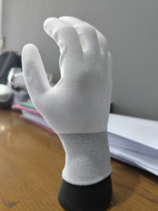 Guantes blancos de PU transpirables antideslizantes de calibre 13 con alta visibilidad, buen agarre y propiedades antiquímicas, talla única - Product Image 2