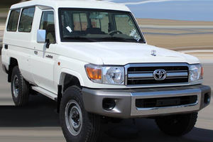 Lancruiser-Toyota GRJ78 Tom's worlcruiser 1, Exterior e Interior, sólido y fuerte para todas las condiciones - Product Image 2