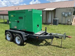 4GNBG1127DB0 2013 Grupo Electrógeno Diésel Móvil de Grado Industrial de 40 KVA, Personalizable OEM con Remolque - Product Image 3