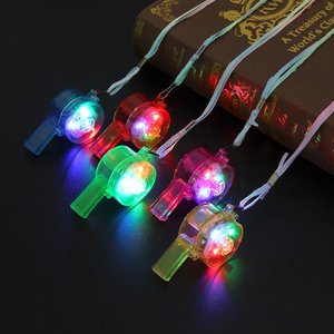 Silbato Deportivo de Seguridad con Luz LED, Colores Surtidos, Se Vende Individualmente - Product Image 2