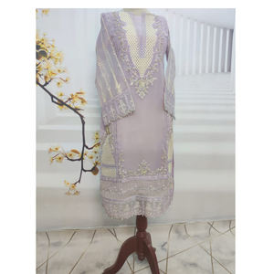 ชุดเดรสผ้าไหมปักลายหรูหรา 3 ชิ้น สไตล์อินเดีย พร้อมผ้าคลุมไหล่แบบแฟนซี งานปักหนัก ชุดสูทผู้หญิง ความยาวเต็มตัว ทรงปกติ - Product Image 1