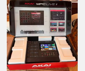 NOUVEAU FAV Professional MPC Live II Centre de production musicale autonome en métal avec kit de câbles - Product Image 1