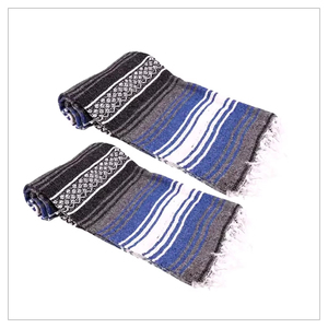 Dernière collection de couvertures Falsa bleu foncé écologiques pour le yoga, la méditation ou la décoration intérieure - Product Image 5