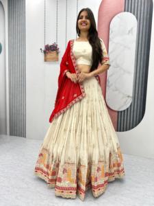 Fabrication indienne Designer Banarasi Lehenga Choli en tissu de soie pure pour les mariées et les occasions spéciales disponibles à bas prix - Product Image 4