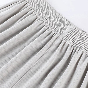 Shorts de basketball décontractés en double maille de haute qualité pour hommes, 100 % polyester, anti-plis, respirants, avec détails contrastants - Product Image 3