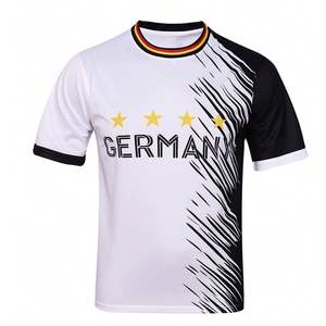 Maillots de football personnalisés avec un design étoile tendance, nom de marque personnalisé, sublimés, 100% polyester, respirants et à séchage rapide pour les tournois - Product Image 1
