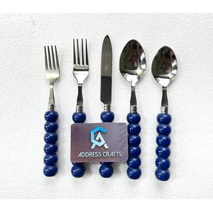 Ensemble de couverts de qualité alimentaire en acier inoxydable de haute qualité avec poignée en résine Scape de Table décor de mariage couverts en résine bleue cuillère fourchette - Product Image 1