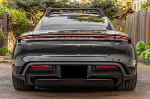 Porsche Taycan 2020 LIMPIO, Automático, Techo Metálico - Product Image 2