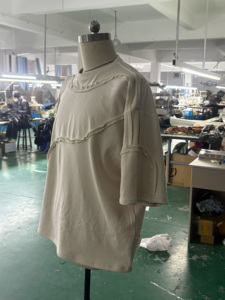 เสื้อยืดผ้าฝ้ายล้วนย้อนยุคสำหรับผู้ชายเสื้อยืดดีไซน์รูรับน้ำหนัก220กรัม - Product Image 4