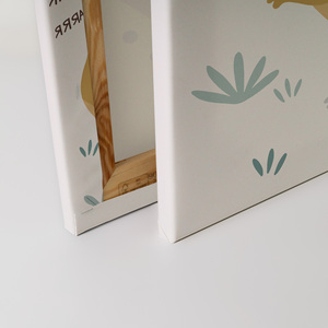 Hecho en Alemania-Cuadro de lienzo para decoración del hogar Dinosaurio-Mural de pintura de pared en beige y azul-Cuadro de lienzo en marco de Camilla - Product Image 4