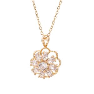Nouveau collier rotatif en forme de fleur dorée pour femmes, collier à pendentif en acier inoxydable tendance - Product Image 1