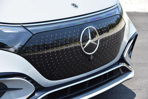 รถยนต์มือสอง Mercedes-Benz EQS 580 SUV ปี 2023 - Product Image 2