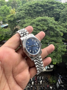 Montre-bracelet à quartz en acier inoxydable de luxe pour hommes Style hip-hop sportif parfait pour les affaires quotidiennes montre décontractée cadeau pour lui - Product Image 3