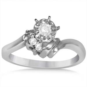 14k White <b>Gold</b> Bridal <b>Set</b> with 0.25ct Diamond Sidestone Accent Diamond <b>Rings</b> - Product Image 4