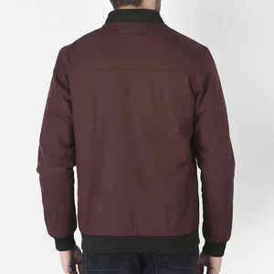 Chaqueta Bomber de Invierno de Alta Calidad, Nuevo Diseño Moderno, Tejido Resistente, Acabado Suave, Corte Holgado, Unisex, MOQ Bajo - Product Image 4