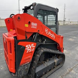 Vente en gros Chargeuse compacte sur chenilles Kubota Chargeuse compacte avec godet en très bon état - Product Image 3