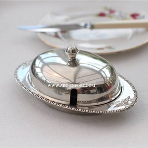 Plat à beurre en métal en laiton design vintage Plat à fromage et à beurre en métal de qualité supérieure en forme de rectangle au meilleur prix en Inde - Product Image 2