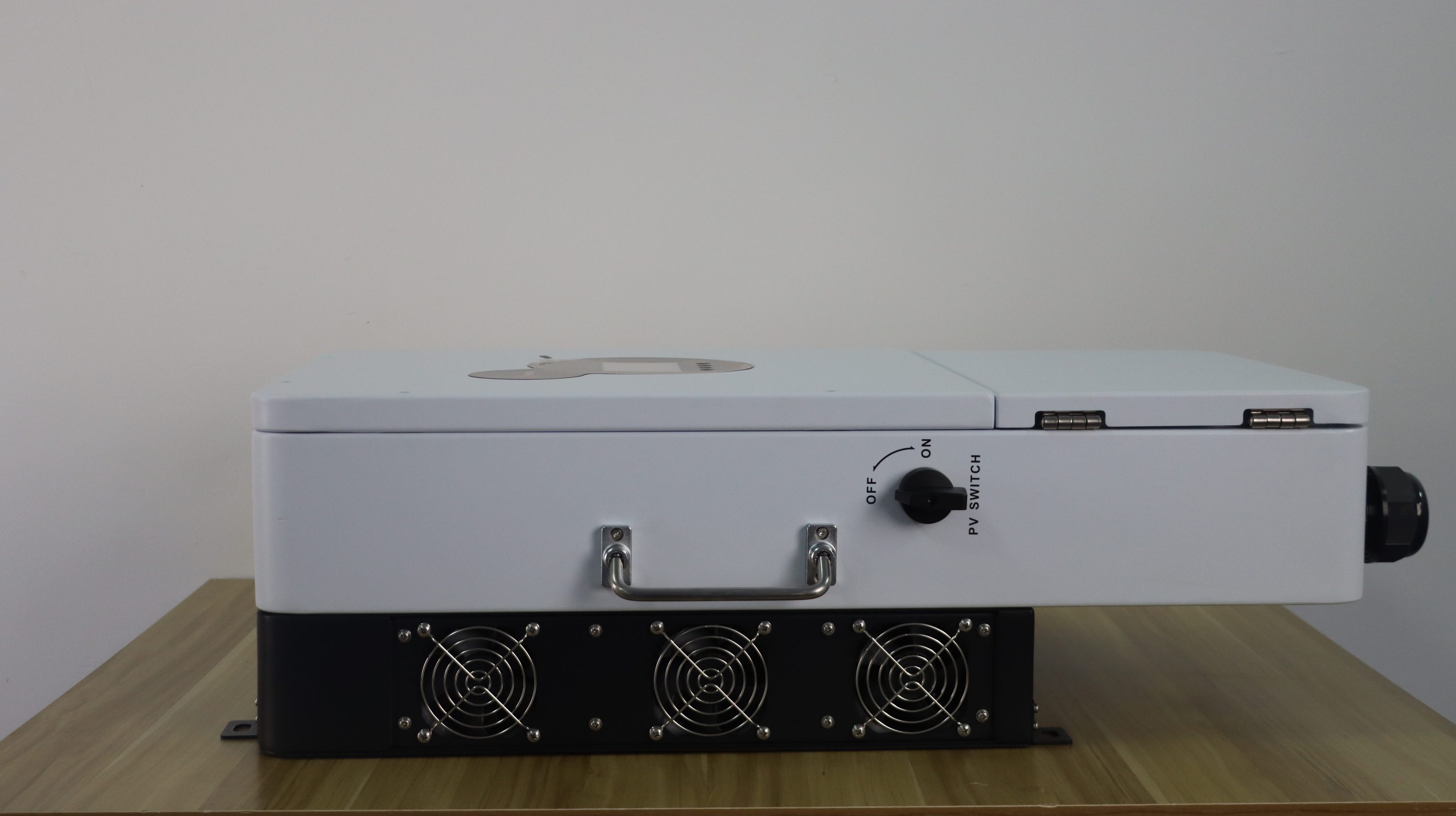 How to Choose the Best 48V Hybrid Inverter 10kW for Solar Energy Systems