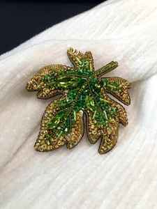 Broches de Cuentas Hechos a Mano por Diseñadores - Accesorios de Alta Calidad con Color y Forma Personalizados, Estilo Antiguo/Tradicional/Moderno para Baby Shower - Product Image 4