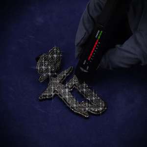 Pendentif personnalisé TJ en or 14 carats avec moissanite noire, breloques en moissanite de qualité supérieure - Product Image 5