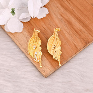 ต่างหูทองเหลืองชุบทองสีเหลืองดีไซน์เนอร์ต่างหูทองเหลือง CZ สีขาวต่างหูแฟชั่นเครื่องประดับสำหรับเจ้าสาวของขวัญเครื่องประดับต่างหู Boho - Product Image 4