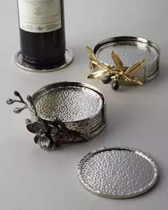 Nouvel arrivage Bol de service à salade en acier inoxydable et laiton pour la décoration de table - Product Image 4