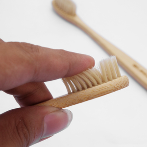 แปรงสีฟันไม้ไผ่แบบย่อยสลายได้ทางชีวภาพเวียดนามในปริมาณมากผลิตภัณฑ์ยอดนิยม - Product Image 5