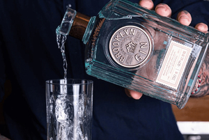 Venta al por mayor 750ml de vidrio transparente Tequila vino botellas de brandy personalizado impreso sello de corcho gota tapa de rosca gran oferta - Product Image 4