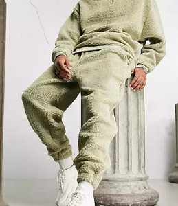 Ensemble de survêtements à capuche surdimensionnés pour hommes, grande taille, nouveau style hiver, qualité supérieure, personnalisable, pour fitness et sport, vente en gros - Product Image 3