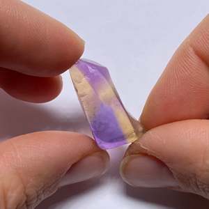 Ametrine naturelle, pierre précieuse en vrac, taille émeraude, facettée, calibrée, couleur améthyste, formes ovales et coussin - Product Image 2