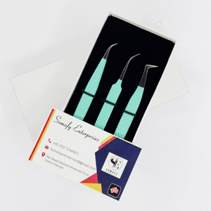 Pince à épiler d'extension de cils à pointe en fibre vert clair avec logo personnalisé - Product Image 3