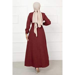 Vestido Borgoña con Cuello Camisero y Detalles de Perlas - Product Image 5