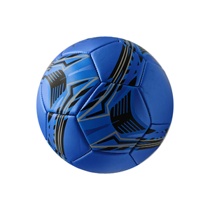 Balón de fútbol de tamaño 5 oficial de alta calidad hecho de cuero PU para entrenamiento deportivo y uso al aire libre - Product Image 5