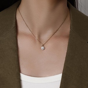 Artisan Round Diamond Halo <b>Pendant</b> Necklace 0.65 Ct D-F VVS1-VS2 Lab Grown Diamond In 18K Yellow <b>Gold</b> Festive Gifting Occasion - Product Image 2