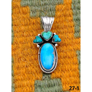 Pendentif Turquoise Fait Main du Sud-Ouest, Émeraude de la Vallée avec Sertissage à la Française en Argent Sterling, Breloques Taille Émeraude - Product Image 2